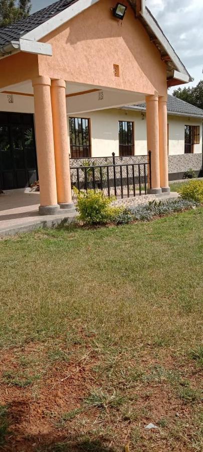 Zion Resort Bungoma Екстер'єр фото